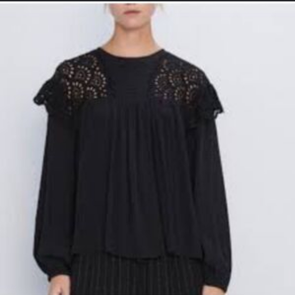 Zara Black Ruffle Eyelet Long Sleeve Blouse Size Small - Picture 2 of 10